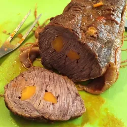 Carne mechada chilena